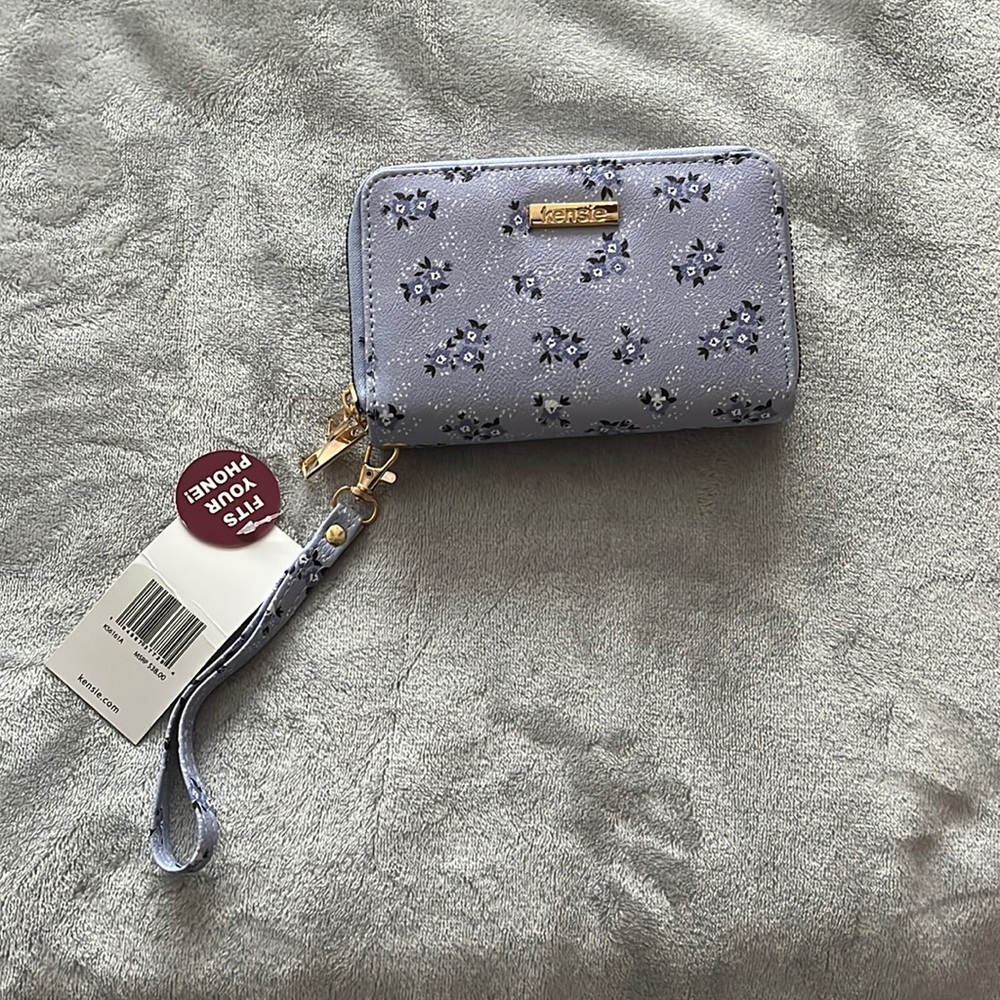 Kensie Wristlet